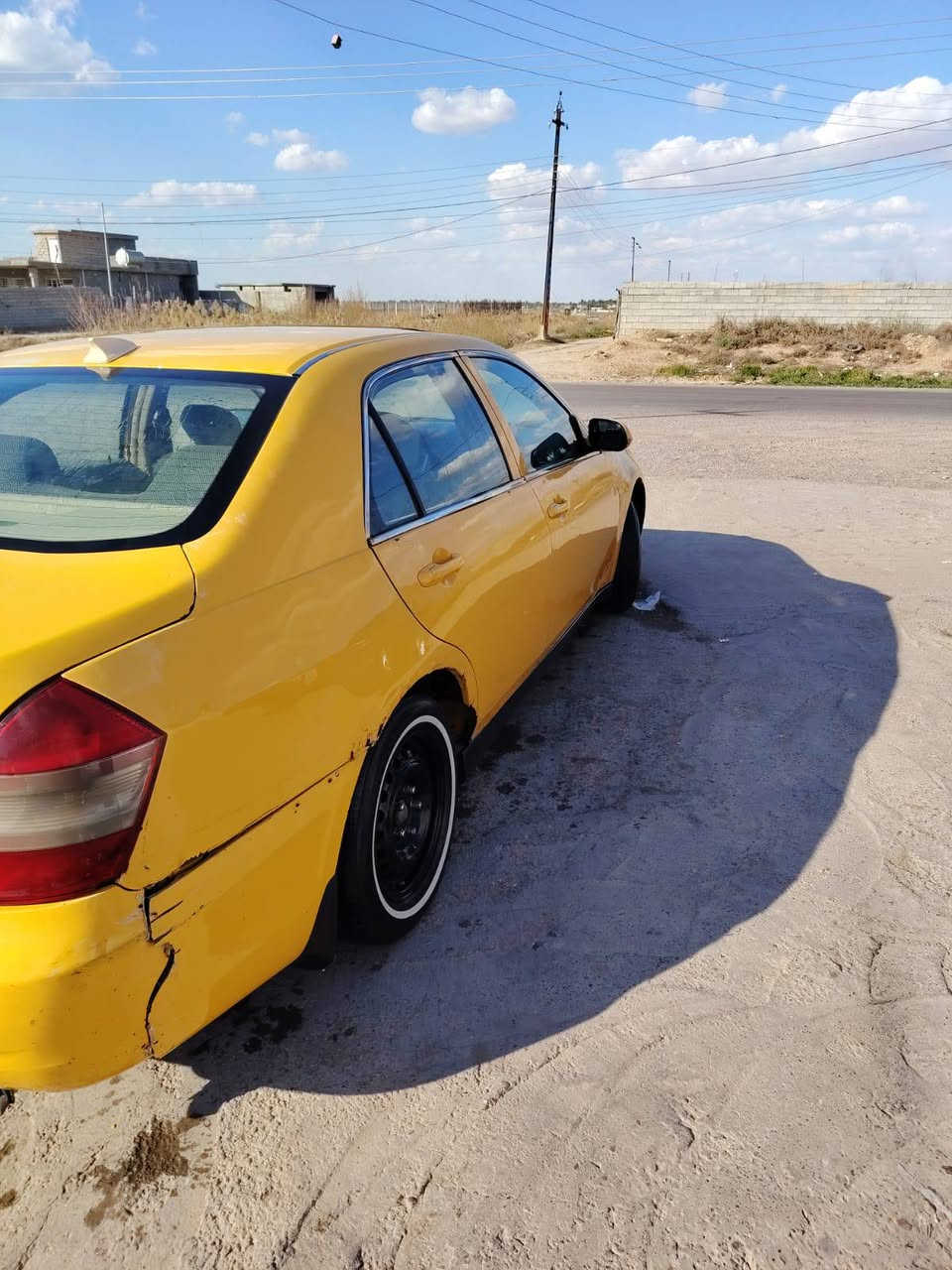 سلام عليكم بيوايدي 2011 كير محرك تخم تاير كامله..***********
