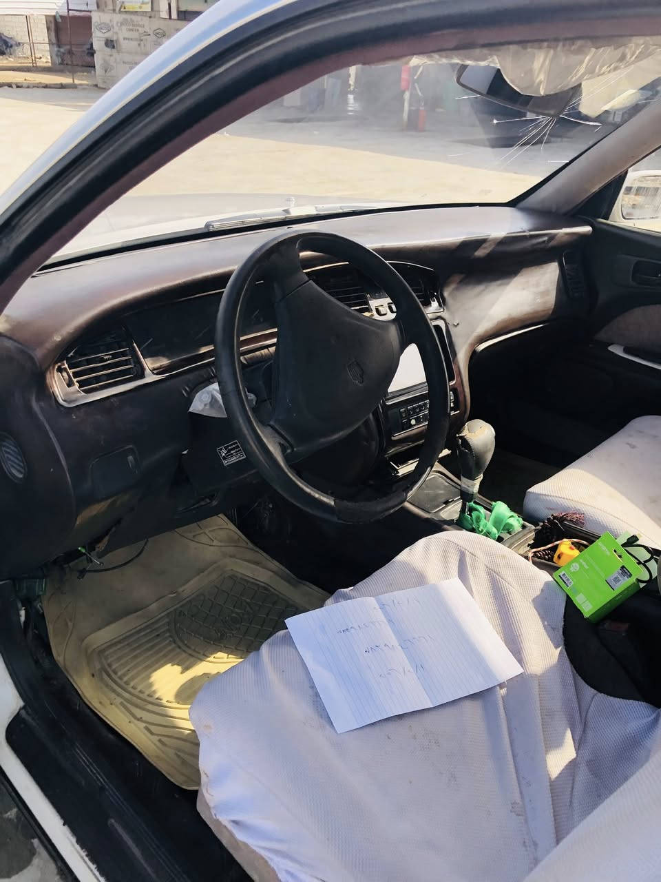 سياره بطه للبيع مكفول  جاهزه كير مكينه حدادي بسمي رقم نكليزي بصره السعر ٤٥ مكانك الناصرية سيد دخيل ***********
