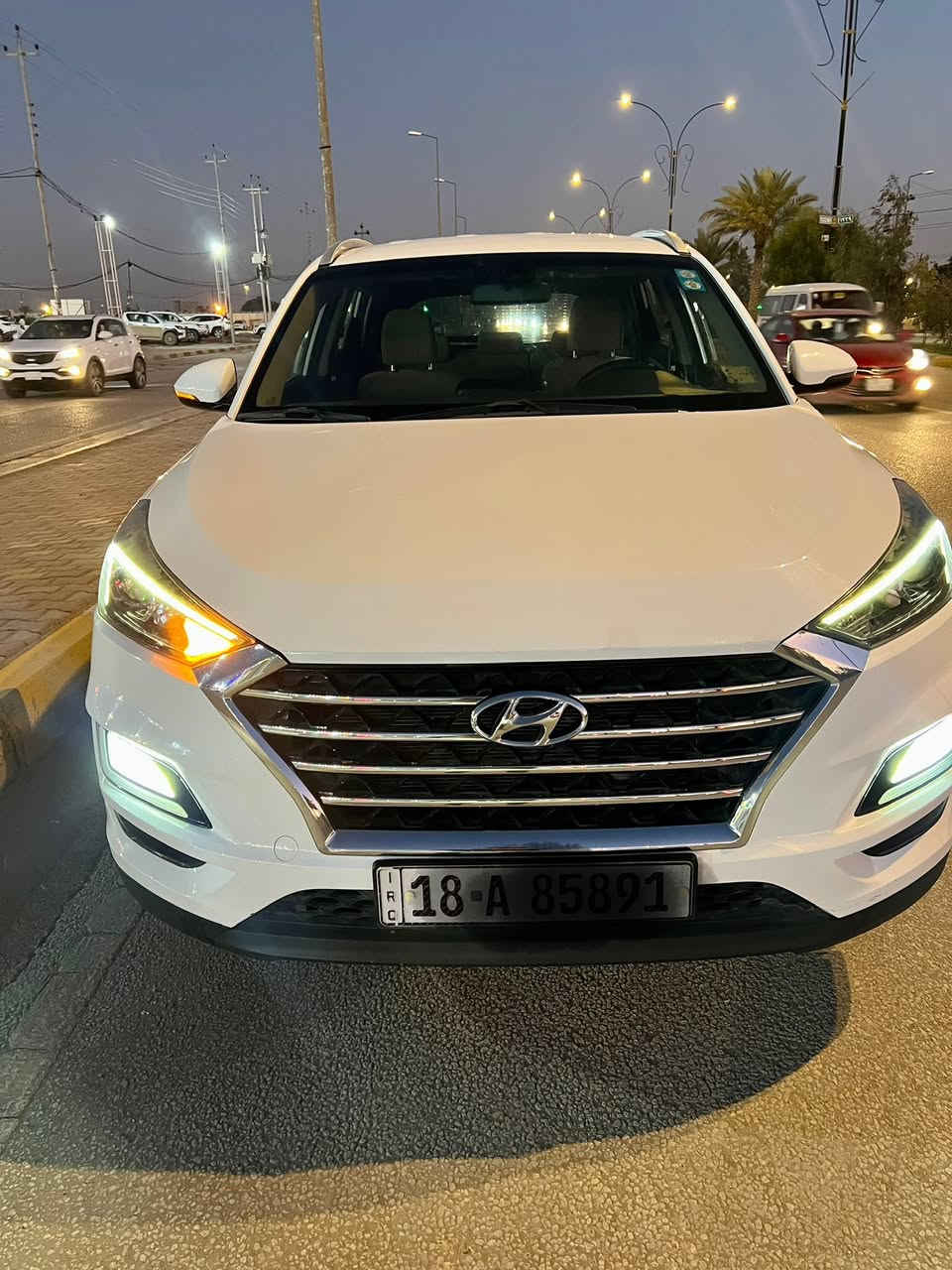 توسان 2019 للبيع او مراوس

سيارة جديدة 
مكفوله من الصبغ والبارد 

ماشية 114 الف  

مواصفاتها

داخل بيجي 

كراسي كهرباء 

كامرات وحساسات 

تحكم سرعة 

بصمة تشغيل عن بعد 

ترحيب بالأبواب 

مكينة 2000دوش 

نقل ملكية مباشر 

رقم بابل دولي

مكانهة كربلاء 

السعر :197$

وبيهة مجال بسيط 

للاستفسار:

***********
