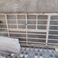 شباك • نوعية ثقيلة • مزوّر