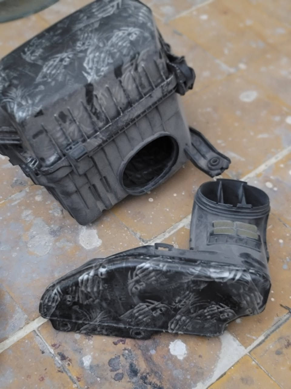 سلام عليكم عندي غراض فؤرتي تفصيخ الي حب يتوصل ع رقم ***********
