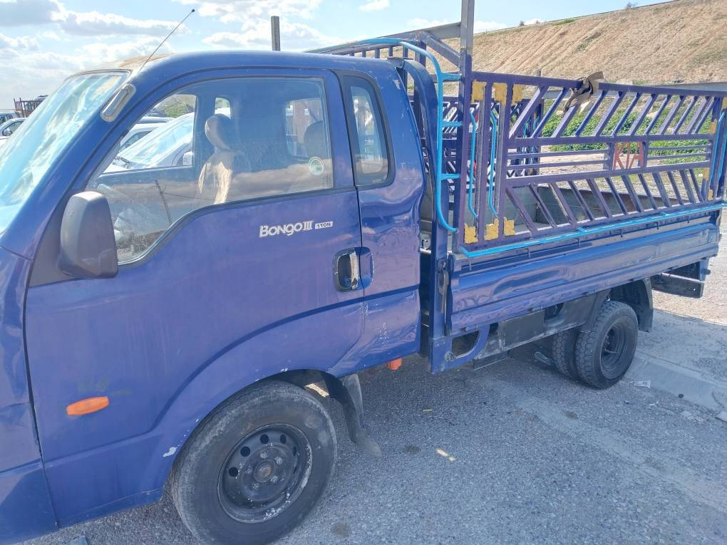 كيا 3000سوبر كير محرك شاصي كاردن تحويل وكالة شرط صاحبة بكركوك رقم دولي سليمانية حصة كاز بيها بي ظربة خفيفة من كدام سعر 75بي مجال قليل *********** كركوك, العراق
