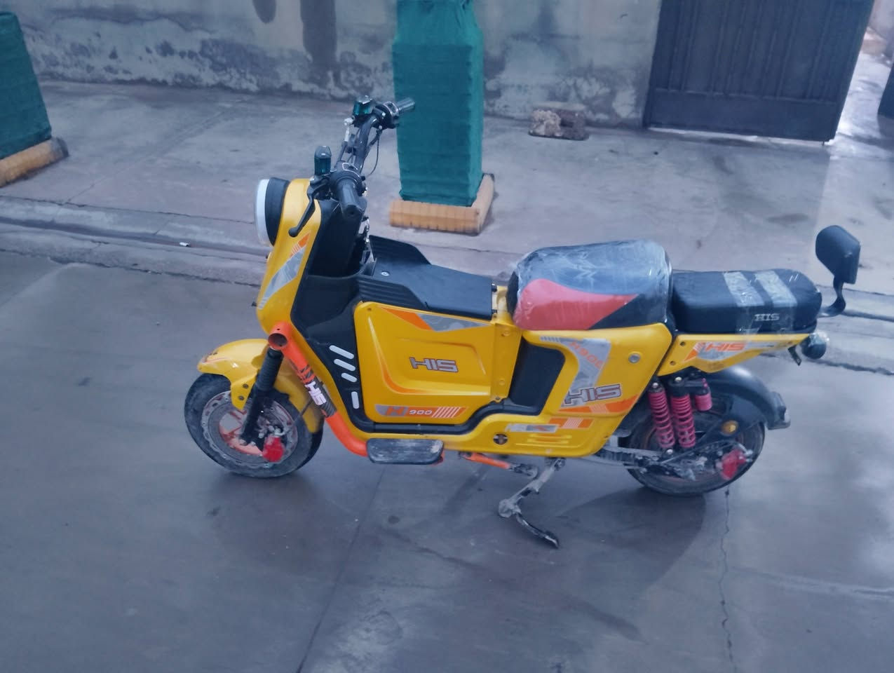 بايسكل شحن لبيع 

شركهH900

موديل 2026

سرعته99 حقيقي 60

قوه الملف 2000

5بطاريات 

البطاريه الوحده 32انمبير

السعر 300بي مجال 

نقص مال بس شاش يرادل 

مكان كركوك 

رقم ***********
