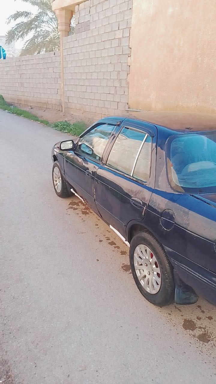 السلام عليكم رمضان كريم عليكم للبيع كيا سيفيا 93 رقم ديالي دولي سنويه جديده تحويل 
مباشر كير ومحرك خير من الله سياره جاهزه سعرها 23 وبيها مجال قليل مكانها بعقوبه التحرير ***********
