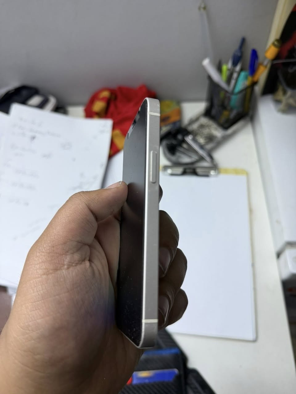 ايفون 12 mini
بطارية 84 
ذاكرة 128  
جهاز جديد ممفتوح بدون كارتون فقط جهاز


**إذا كنت صاحب هذا الإعلان وتريد حذفه لأي سبب، رجاءا أرسل رسالة إلى الدعم الفني**