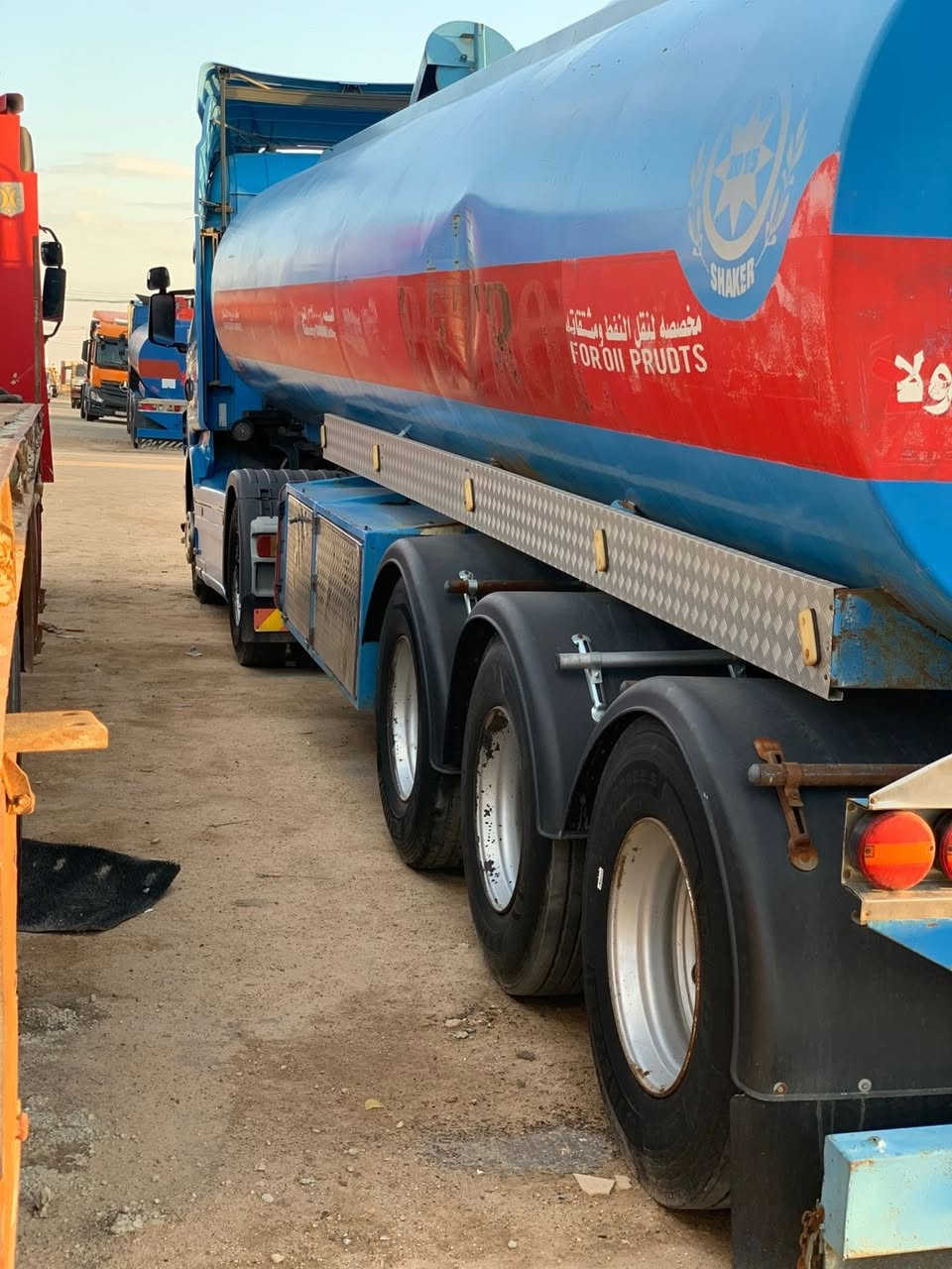 سكانية 2009 حجم 420 R سنوية جديدة سيارة جاهزة للعمل تانكي شاكر 2016 قمارة وسط السعر 360$  

للستفسار ؟ اتصل على ↘️ ⚜️***********⚜️❔
⚜️***********⚜️❔
{معرض الحاج رائد}
اوقات الدوام من الساعة (8صباحآ) حتى الساعة (8مساء)✅🔄
العنوان 📍: النجف الاشرف المعارض الجديدة ♻️
