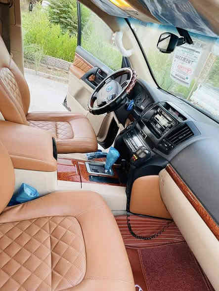 ✅لاندكروز GXR
✅اللون اسود 
✅الموديل ٢٠١٤
المواصفات:-
كاميرا خلفية 
فتحة سقف 
مقاعد كهربائية 
كشنات جلد مشمشي
كشن السائق كهرباء
8 وسائد هوائية
مصابيح زينون امامية 
مصابيح ليد 
بصمة تشغيل 
بصمة تشغيل عن بعد 
اشارة ترحيب في الابوب
3 قطع تبريد 
ثلاجة 
مستشعر وقوف 
محرك 6 سلندر
فورويل دفع رباعي
ويل 18 طخم تاير جديد قبل اسبوع شاده
السياره جاهزه من كلشي 
مكان السياره الموصل القيارة 
رقم صاحب السيارة 
***********
