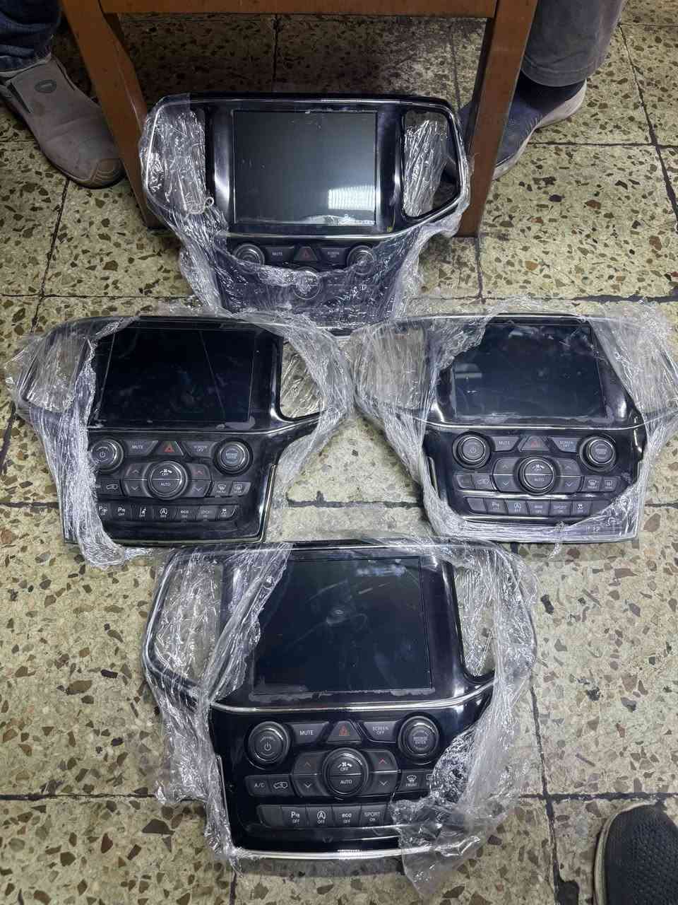 السلام عليكم📣📣📣📣📣🌹🌹🌹🌹🌹🌹
وصول ادوات جيب ودورنكو جميع الموديلات من2011 الى 2022
  محركات 3600 و 5700 جيب ودورنكو جميع قطع السياراه من الدعاميه الى الدعاميه كيرات فور ويل وتوويل فظل من الله كلشي متوفر😘😘
عنوانه الطالبيه مقابل اللاستداره الثانيه يسارا محلات المولى 🌺
فرع الثانيه شارع الظلال بعد تقاطع النهظه يسارا شركه الوهران
متواجدين بالفرعين طيله ايام لاسبوع💥💥💥
توجد ورشه للصيانه🛠️🪛🔨⚒️🛠️
توجد خدمه للتوصيل جميع المحافظات 🚕🚁🚖🏎️🏍️
للاستفسار ***********☎️☎️
واتساب ماسنجر 🟩🟥
الله يحفظكم ويعمر حلالكم يارب🤲🤲🤲
