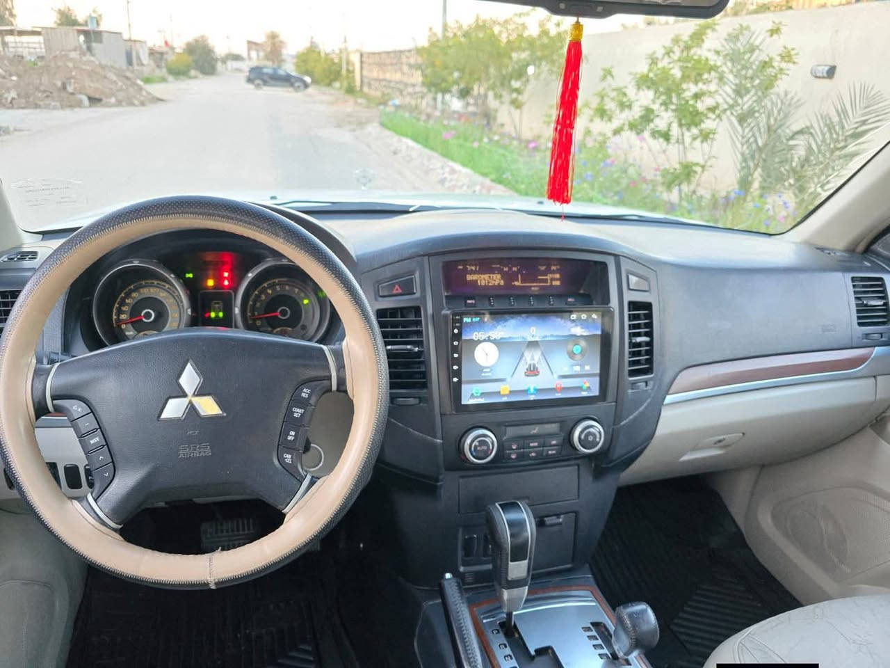 سلام عليكم باجيرو 2008للبيع سياره مكفوله رقمه نكليزي ناصريه مداور ثاني يوم السعر 125 بيه مجال مكاني سماوه   ***********
