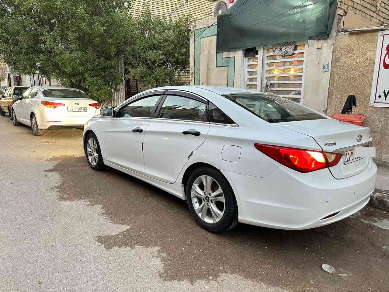 سوناتا 2012 خليجي محرك 2400 ممتاز على وضع الشركة تبريد ثلج قطعتين شفتات ستيرن شاشة حساسات مري شفط بيها قطعتين كلير بدون دواخل *********** بغداد, العراق
