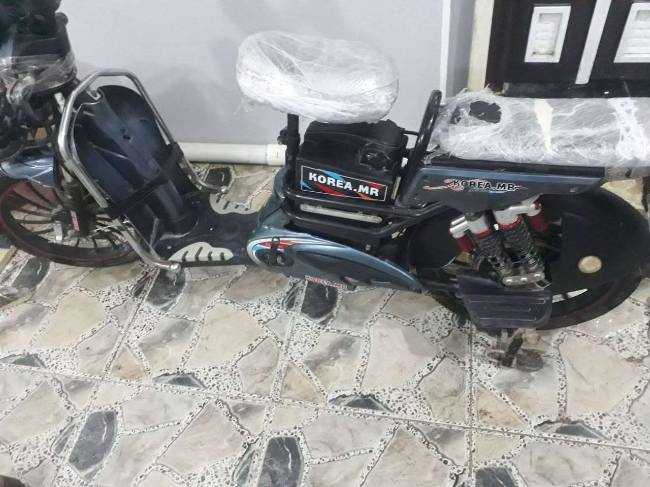 مطور سكل للبيع مطور نضف انطيك بتريات شارط ايعطل مابي بتريات قبل أسبوع ويومين بدلتهن تيرات جداد نهيتو ١٧٠


**إذا كنت صاحب هذا الإعلان وتريد حذفه لأي سبب، رجاءا أرسل رسالة إلى الدعم الفني**