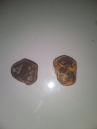 حجر نادر • مقتنيات شخصية