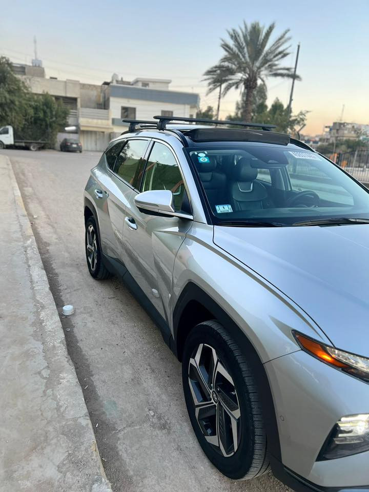 هيونداي توكسان 2024  لمتد فول الفول ميحتاج اكتب المواصفات الي بيهة
السيارة وارد امريكي (بدون ايرباك بدون قطرة صبغ) بيهة بنيد مبدل نفس اللون بي طعجة بسيطة وبدلتة
رقم بغداد الجديد بأسمي للبيع او 
المراوس
محرك 2500 
5كامران تتقدم وترجع ع الريمونت
ماشية 44,000 mi مشي امريكا
السعر 238
مكانهة بغداد حي الاعلام
***********
