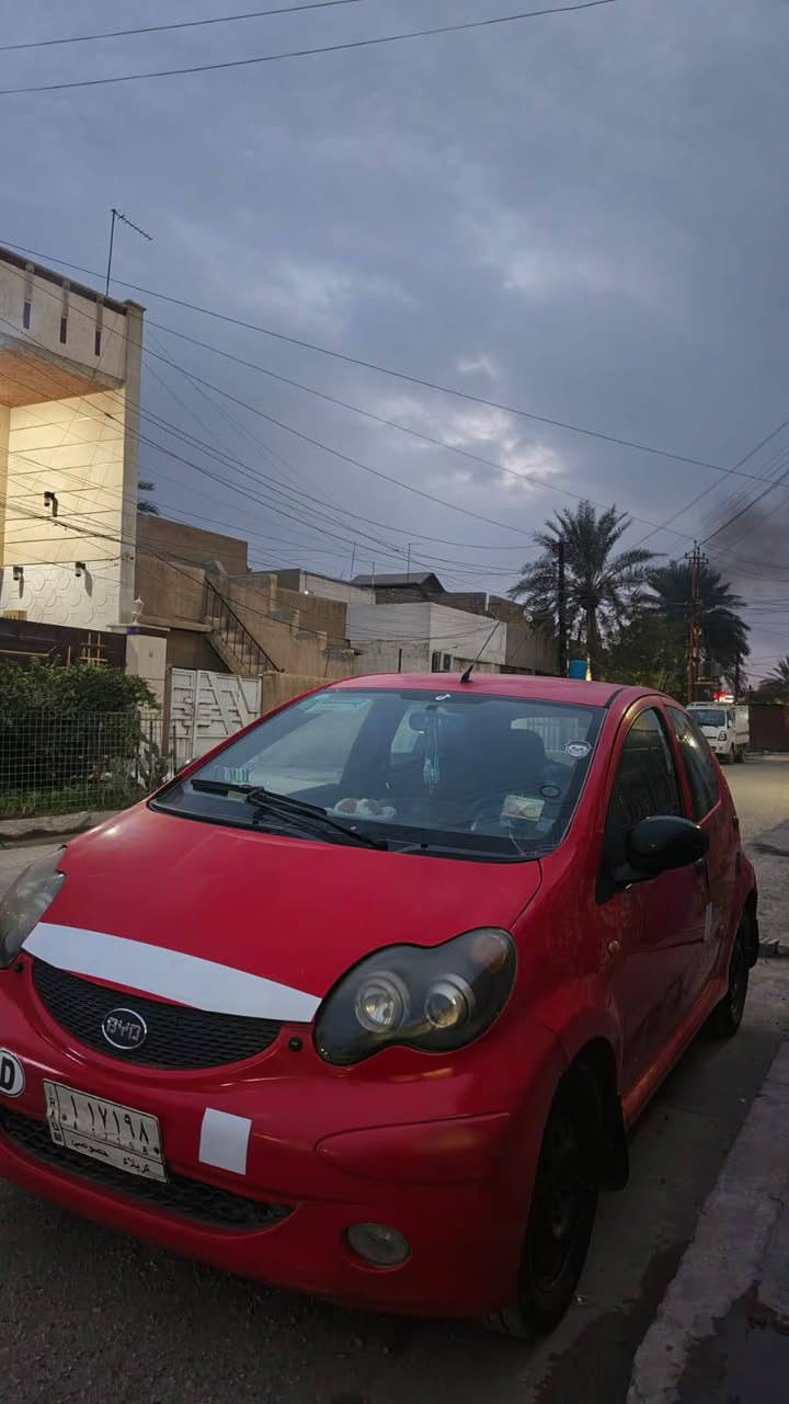السلام عليكم
.
.
. 
BYD / F0 للبيع موديل 2013 .
سياره بدون حادث .
كير مكينه بلاد .
مكينه / 1300 / v3 انسه صرف .
كير عادي خمس نمر .
تدفئه تبريد خير من الله .
سياره اقتصاديه متصرف .
بدون صبغ بدون تبديل .
سياره رزنه بل مشي .
رقمها كربله تحويل ثاني يوم .
------------------------------
سياره دوشمه جديده .
تأيرات جدد .
سياره شاشه .
بصمه تفتيح وتقفيل .
تشغيل واطفاء عن بعد .
صدر امامي خلفي ١٠٠/٨٠ .
ادامه نوزلات وبلكات .
بانزين كله محسن .
اشاير لايتات بك الايتات كله شغال . 
ترايك وين ما تريد .
سياره خير من الله تأخذها متصرف عليها ربع .
-----------------------------------------------
السعر / خابر وتدلل .
الرقم / *********** / ***********
السياره مكانها بغداد
