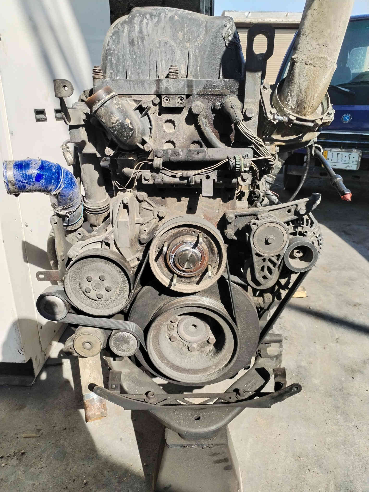 للبيع محرك فالفو دي 13كامل شغال شرط الحمل استندر كامل مع تفرعاته مع طبكه مالته مربوطه بيه مه صالنصه جديدا كلش لاتصال ***********
