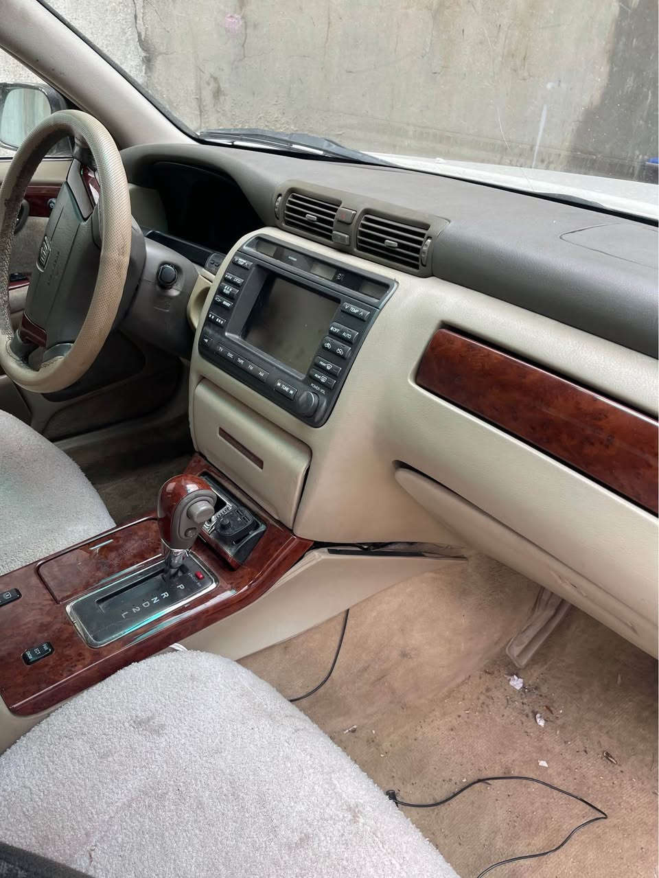 مەلیکەموس٢٠٠٢ 
مۆزی
D4-171
٢دوگمە
دەشبوڵ نەجەف
گیرومەکینەبەشەرت
موشتەری تێل بکە
شوێن چوارقوڕنە
***********
***********
بەنامە معامه له ناكريت رانية, السليمانية
