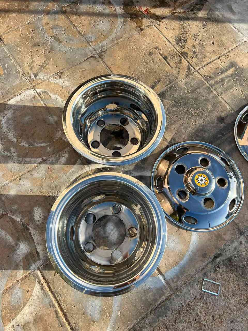 طواسي غطس وكاله للبيع ٧٠
موجودات  في عجلون


**إذا كنت صاحب هذا الإعلان وتريد حذفه لأي سبب، رجاءا أرسل رسالة إلى الدعم الفني**