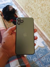 آيفون ١١ برو ماكس • ٢٥٦ • يحتاج شاشة