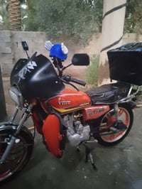 للبيع السعر 350وبيه مجال حك الجيه 07512743309 +اذا اكو مراوس بسيبي فور