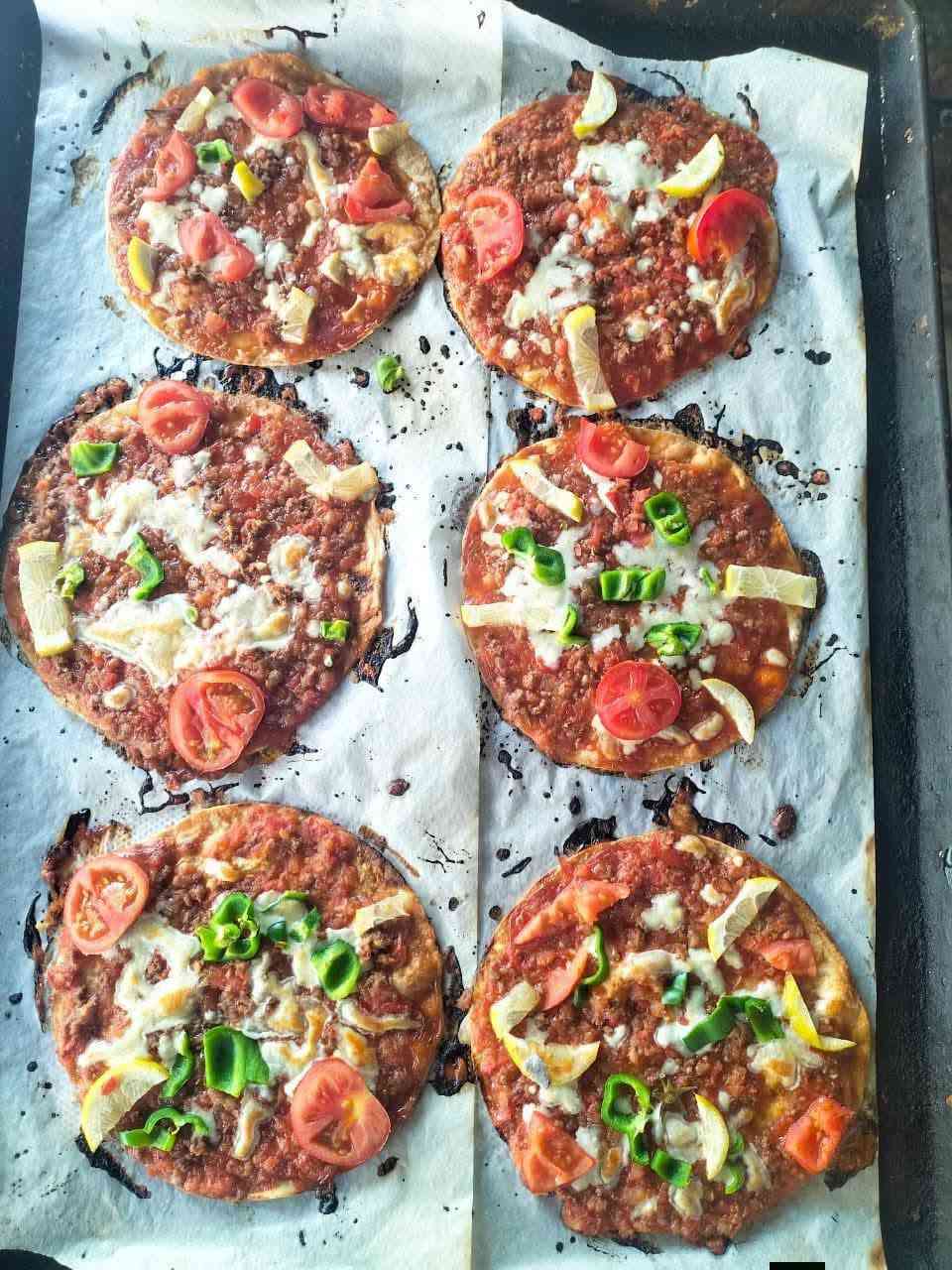 السلام عليكم خلفة معجنات وفطائر و كاهي و صمون كهربائي بكافة انواعه   كامل محتاج شغل الاستفسار على الرقم 
***********داخل بغداد فقط
