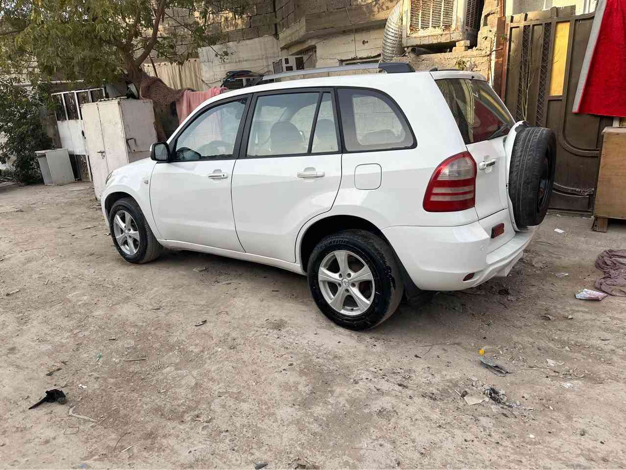 السلام عليكم جون وي موديل 13 مزاد وزاره الداخليه كتابها بسمي اسويلك وكاله ام الباركود وتطلع بيها وين ميعجبك معفيه رقم وكمرك عل دوله مجاني عليك اجور رسم فقط مكينه مسيوبيشي بلادي كير اوتماتيك جام اوتو فتحه سقف سياره جاهزه صابغها حزام جماليه بدون حادث مكاني بغداد الشعب السعر 38 وبيها مجال *********** بغداد, العراق
