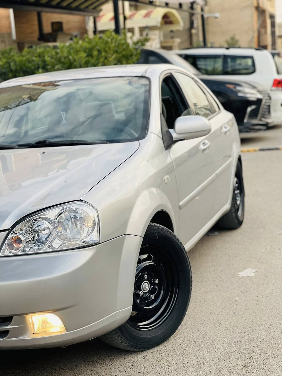 السلام عليكم
اوبترا فورنزا 2007
كير مكينه مكفول 
مصبوغه عام للجماليه بدون حادث 
كهربائيات كله شغاله 
شاشه اندرويد 
صدر  جديد
تخم تاير 
السياره مابيه نقص 
بحاله ممتازه 
السعر 68 وبيه مجال 
العنوان بغداد الدوره
***********
