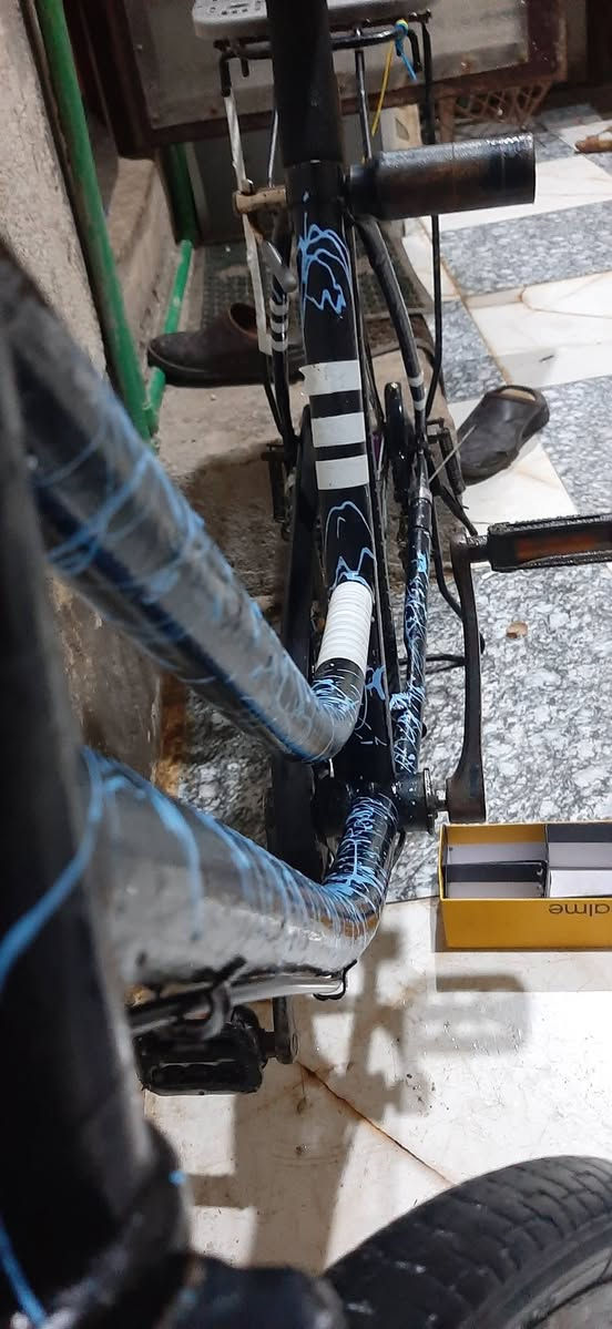 باسكل للبيع باسكل حلو ونضيف رايده ب70نهايته 60بايسكل حجم 26موزه شركته كلوف بس الشركه ممسوحه مكان بصره بل قضاء المدينه مطقت الهوير❤️‍🩹


**إذا كنت صاحب هذا الإعلان وتريد حذفه لأي سبب، رجاءا أرسل رسالة إلى الدعم الفني**