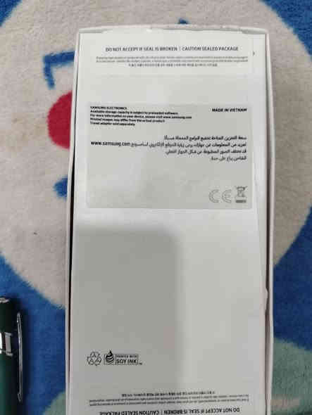 هاتف سامسونج جالاكسي A16 هو هاتف ذكي من الفئة الاقتصادية يركز على توفير تجربة مستخدم جيدة من خلال شاشة FHD+ Super AMOLED مقاس 6.7 بوصة، ومعالج ثماني النواة، وبطارية بسعة 5000 مللي أمبير، بالإضافة إلى كاميرا خلفية بدقة 50 ميجابكسل وكاميرا أمامية بدقة 13 ميجابكسل. ذاكرته   128  ويدعم شبكات الجيل الرابع 4G، مع مقاومة للماء والغبار بمعيار IP54.
المنشأ.. فيتنامي
للتواصل وات ساب
*********** بغداد
