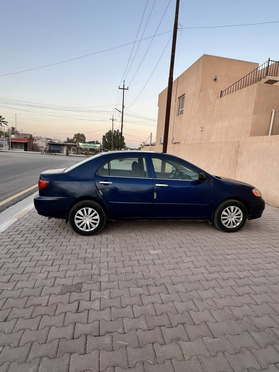 السلام عليكم
كورلا نحله موديل 2005  رقم صلاح الدين انكليزي بسمي سنويه جديد. ((گير عادي ))كير محرك نضيف بيها مكانت صبغ أبيع صبغ عام السعر 65 الاستفسار الاتصال ***********
