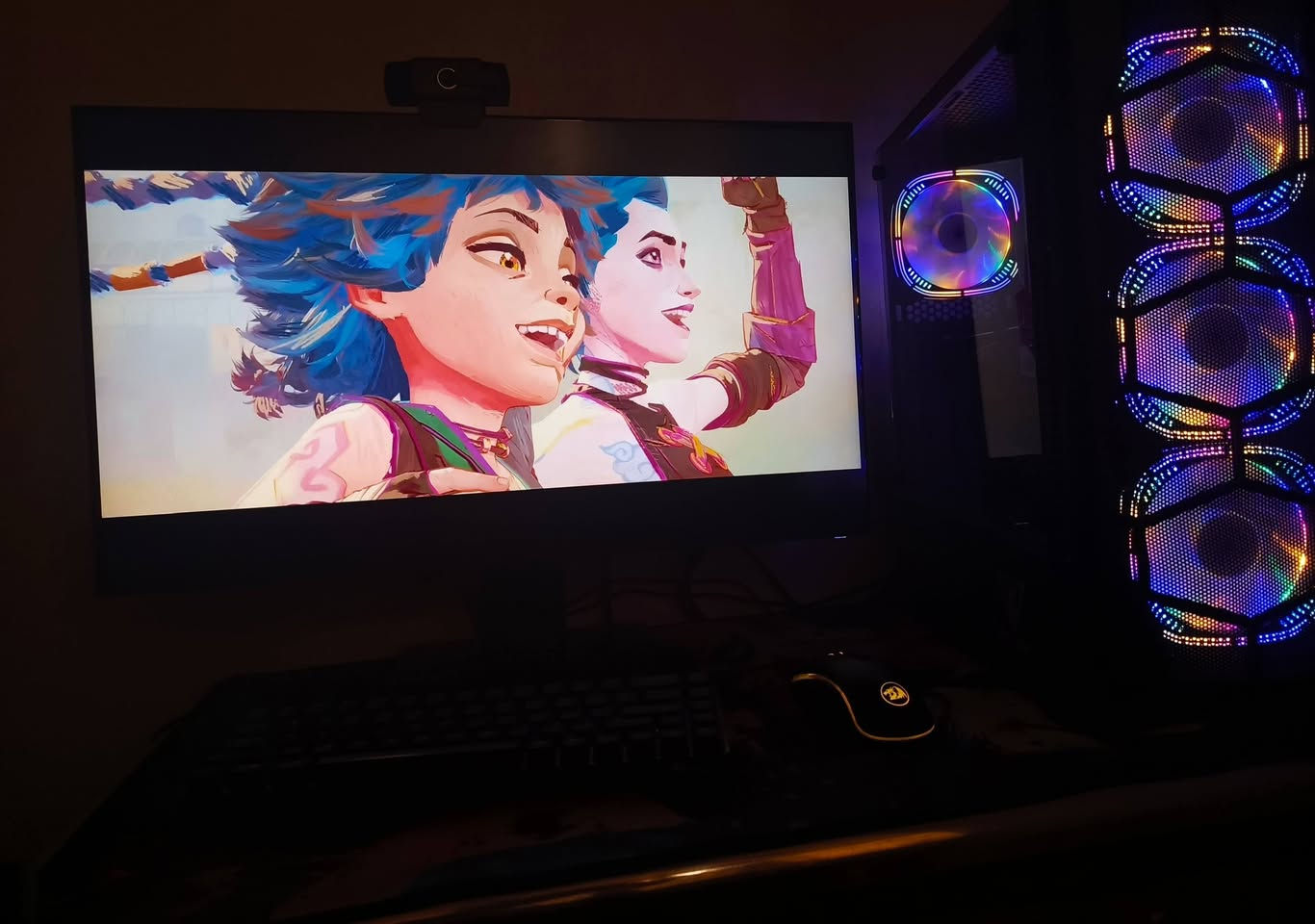 السلام عليكم
🔸الكيس للبيع 

مواصفات البي سي 💪 
 GPU: RTX 3060

CPU: RYZEN 5 5500

motherboard : asus B450m

RAM: 16 GB  3200 MHz

(SSD :- M.2 (1T

Power supply:   650w  

السعر الكيس  ب 775 الف  

المكان بغداد/الشعب
متوفر واتساب 
***********
