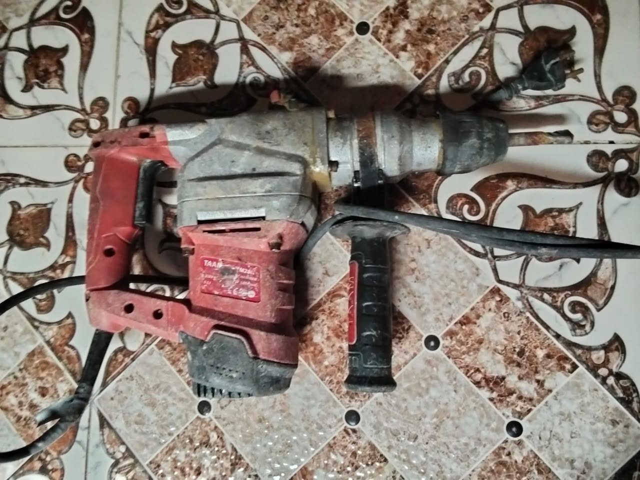 بلازمه للبيع جديد كسر باكيت شراي يراسل على رقم الجوال ***********.مكاني ناصريه مركز سعر 125 بيه مجال وآل درين سعره 50

