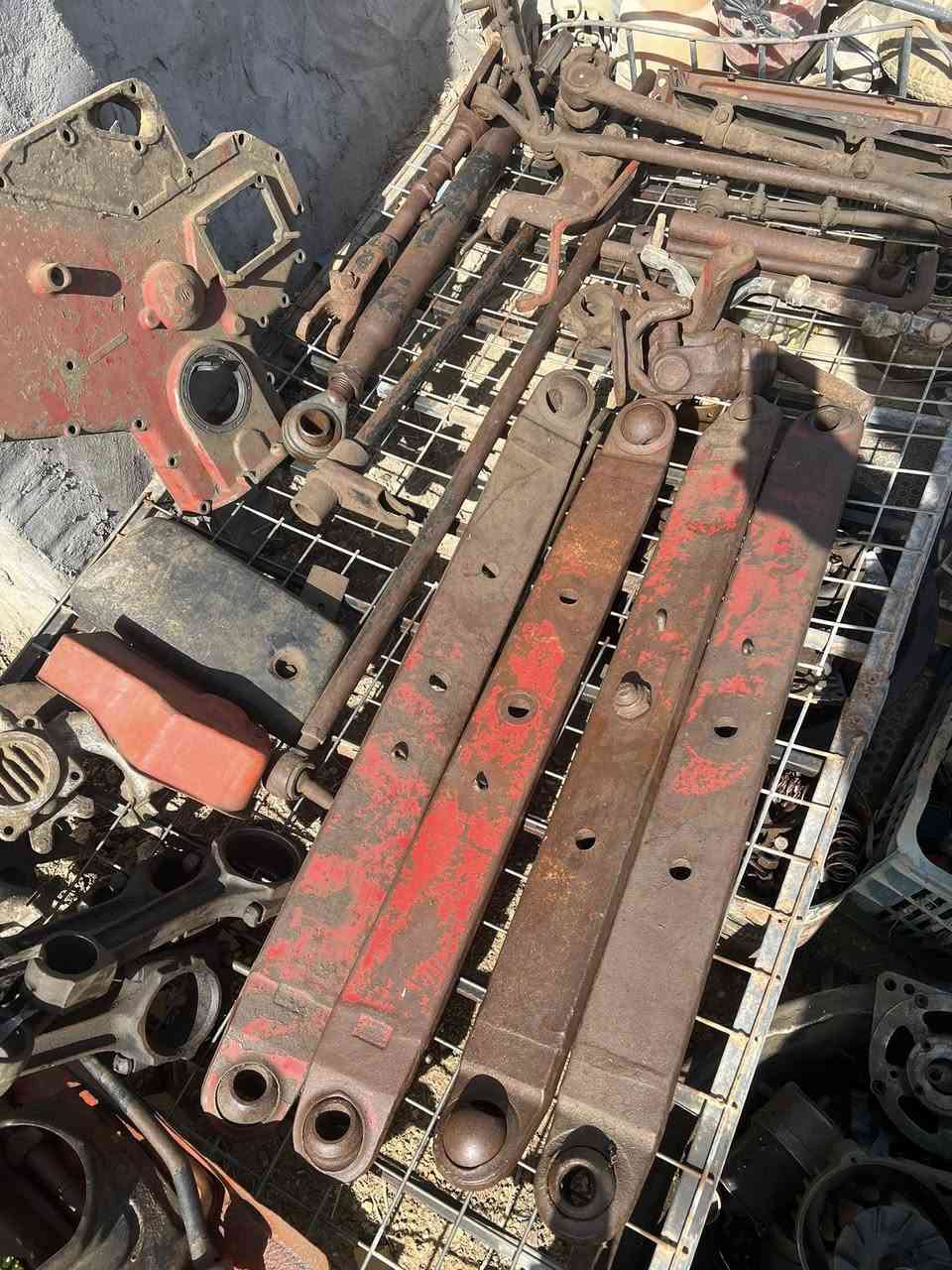 سلام عليكم غراض للبيع كلمن او سعره 
اي استفسار اتصال على الرقم  ***********
