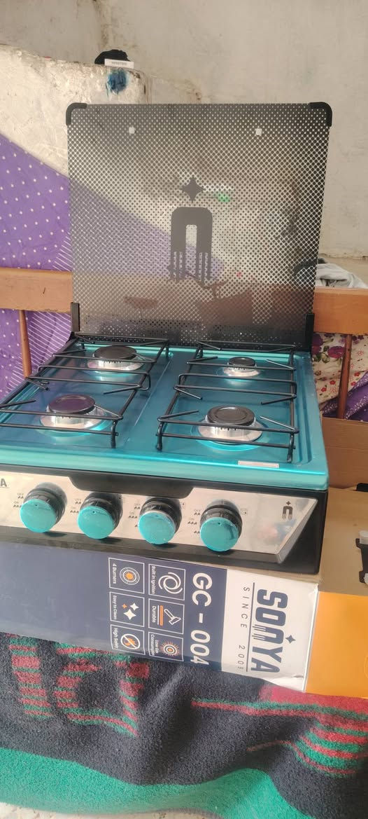 سلام عليكم طباخ جديد مامستخدم بلكارتونه بعده للبيع السعر 60   مكاني بابل الثوره لشراي يتصل لو يجي خاص. ***********
