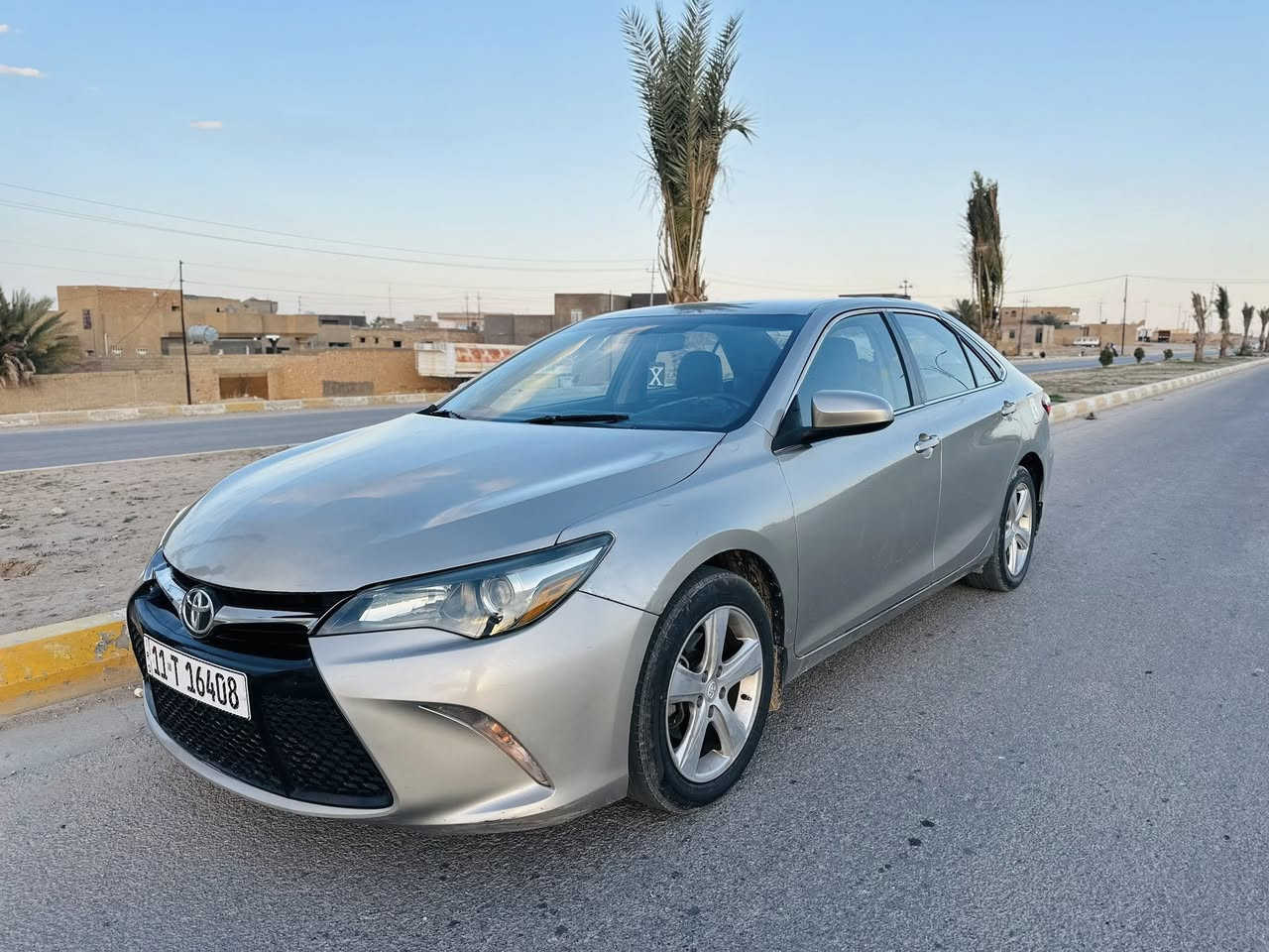 تويوتا كامري 2016 LE رقم بغداد سونار مرفق مع الصور السعر 125مجال بسيط للاتصال
***********
