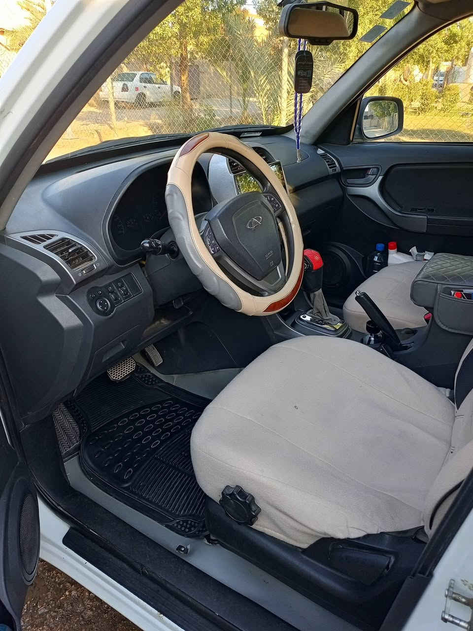 تيكو موديل 14مكينة 2000 كير ميكانيك سياره مكفوله كفاله عامه لاصبغ ولاتبديل ولاخياس علئ وضع الشركه تخم تاير شاشه كامره رقم واسط انكليزي السياره باسمي السعر 78 
التواصل ***********
