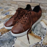 حذاء كاجول • مكتوب ٤٥ • يلبس ٤٢-٤٣