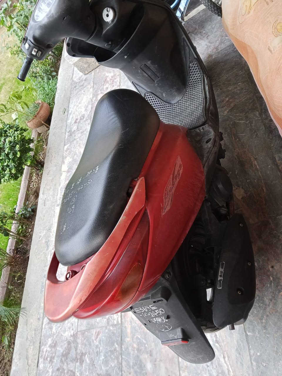 سلام عليكم دراجه بريز  للبيع صالي شهرين من نزلتها رنبه النضافه تجي واتشوف بعينك اي نقص مابيها ***********
بغداد حي العامل
