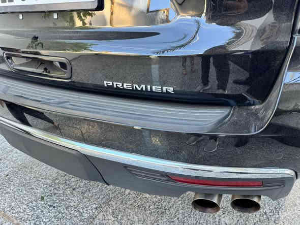 السلام عليكم ورحمة الله للبيع تاهو برايمر 2022 خليجي كفاله عامه فقط بالدعاميه صبغ كد شبر والباقي كفاله ماشيه 67 الف تخم تاير برجستون رقم اربيل تحويل او وكاله حاضر مكانها بالرمادي 
سعرها 528 وبيها مجال قليل 
مواصفات اعلا مواصفات بالتاهو جكات 5 كامرات بانوراما دوسات كهربائيه كشنات كلها كهرباء تدفئه وتبريد الكشنات 3 شاشات ستيرن كهربائي شاحن لاسلكي داتا شو ثلاجه الشراي يتصل 
***********
