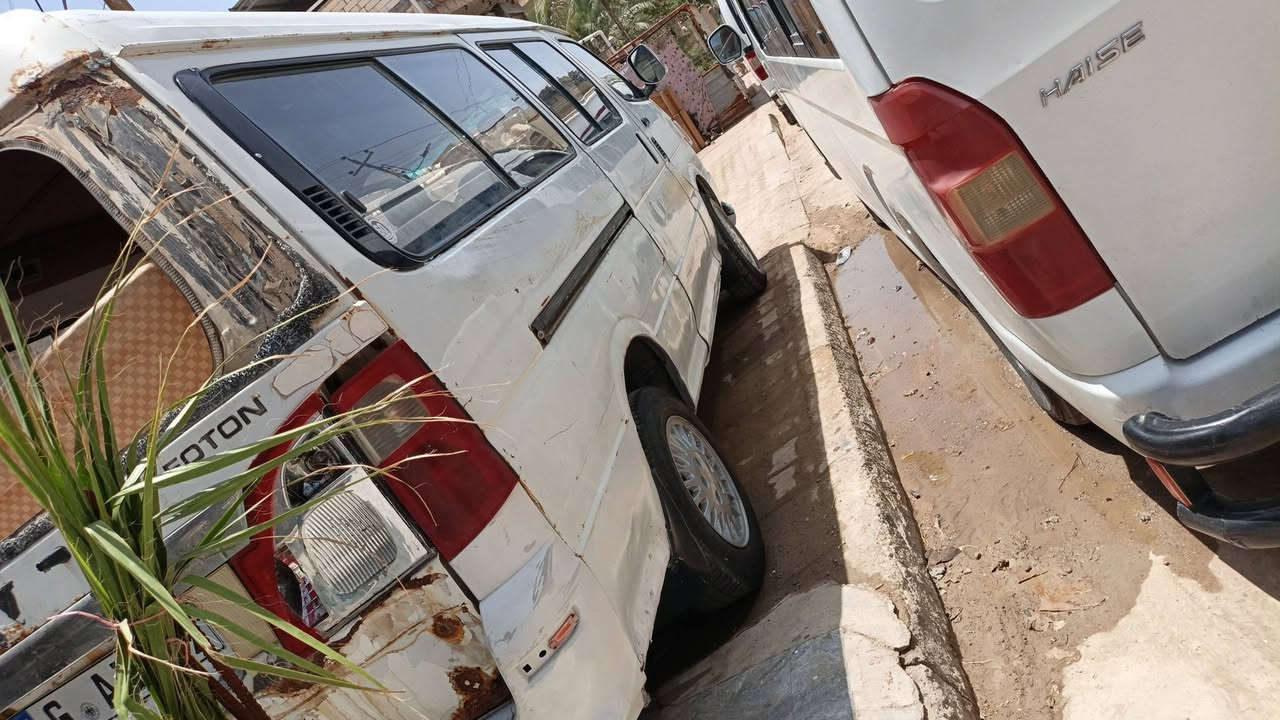 فتون مديل 11رقم احمر قادسيه جاهزه مكينه وكير واكسل خير من الله بس صندوك خلفي تعبان الباب فقط كهربائيات كله شغاله ابيع موصليه السعر 25وبيه مجال مكان سياره بصره ***********
