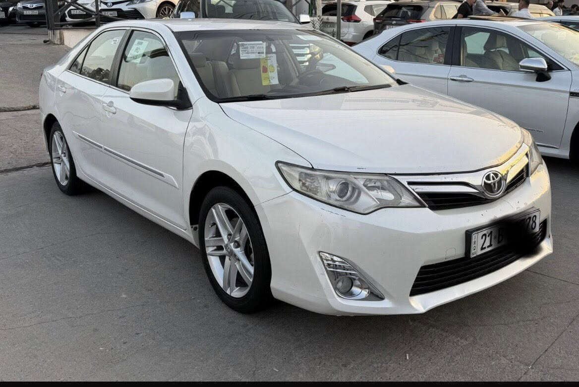 كامري موديل 2013
خليجي ماشية 180
مواصفاتها S
قطعتين تبريد 
صاج ملكي 
محرك 2400 
4سلندر 
سيارة بيها جاملغ امامي صبغ اثر شخط بدون داخل
 السعر  ١٤٨ وبيها مجال بسيط 
للاستفسار ***********
مكان السيارة تكريت
