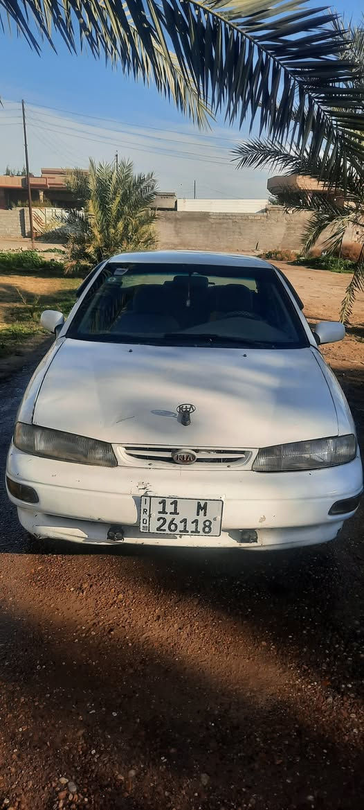 سلام عليكم 
كيا سيفيه موديل 96  كير عادي محرك مفتوح 
مكينه وكير مكفولات كهربأيات شغاله داخل نضيف 
رقم بغداد نكليزي هزه جديده سعر 35 وبيها مجال بسيط 
مكان سياره بغداد ، ابو غريب *********** 
*********** .
