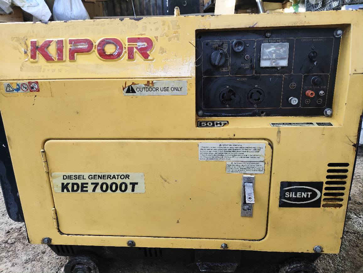 مۆلیدەی ٢٥ ئەمپێری گازی کاتم بۆ فرۆشتن مۆلیدەکە زۆر مەزبوتو خاوێنە مەکینەو کارەبای بەشەرت تابڵێی ڕێکوپێکە ماڵی دۆستە .لەسلێمانیە،
0770 202 6113 السليمانية, العراق
