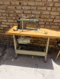 جديده وتخيط بس ماطورها يكهرب 07802081515 السعر 100