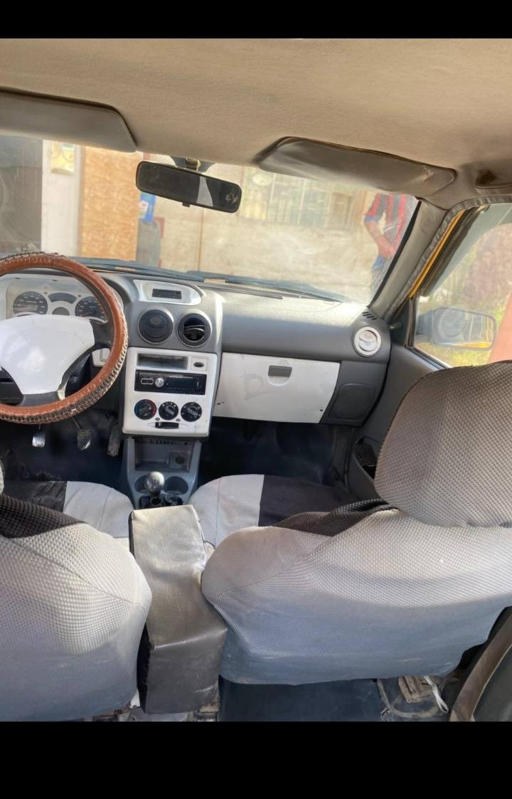 سايبه
2012 نفخ
السياره جاهزه كير ومحرك جدد المكينه بعدهي عل سحك جديده كير مكفول حداديه تخم تاير جديد غرفه كلش حلو  
شواصي لغود مكفولات السياره جاهزه اوخير من الله كلشي 
شغال مابيهه نقص رقم بغداد مالكهه ابغداد بس ماندله 
ابيع بدون راعي السياره مكفوله سرقه وعشائر اومالكهه اذا تلكا كبل يحول مايطلب عليهه ولا ربع  ابيع هلموجود ولشراي بخدمة  14 وبيهه مجال ***********
