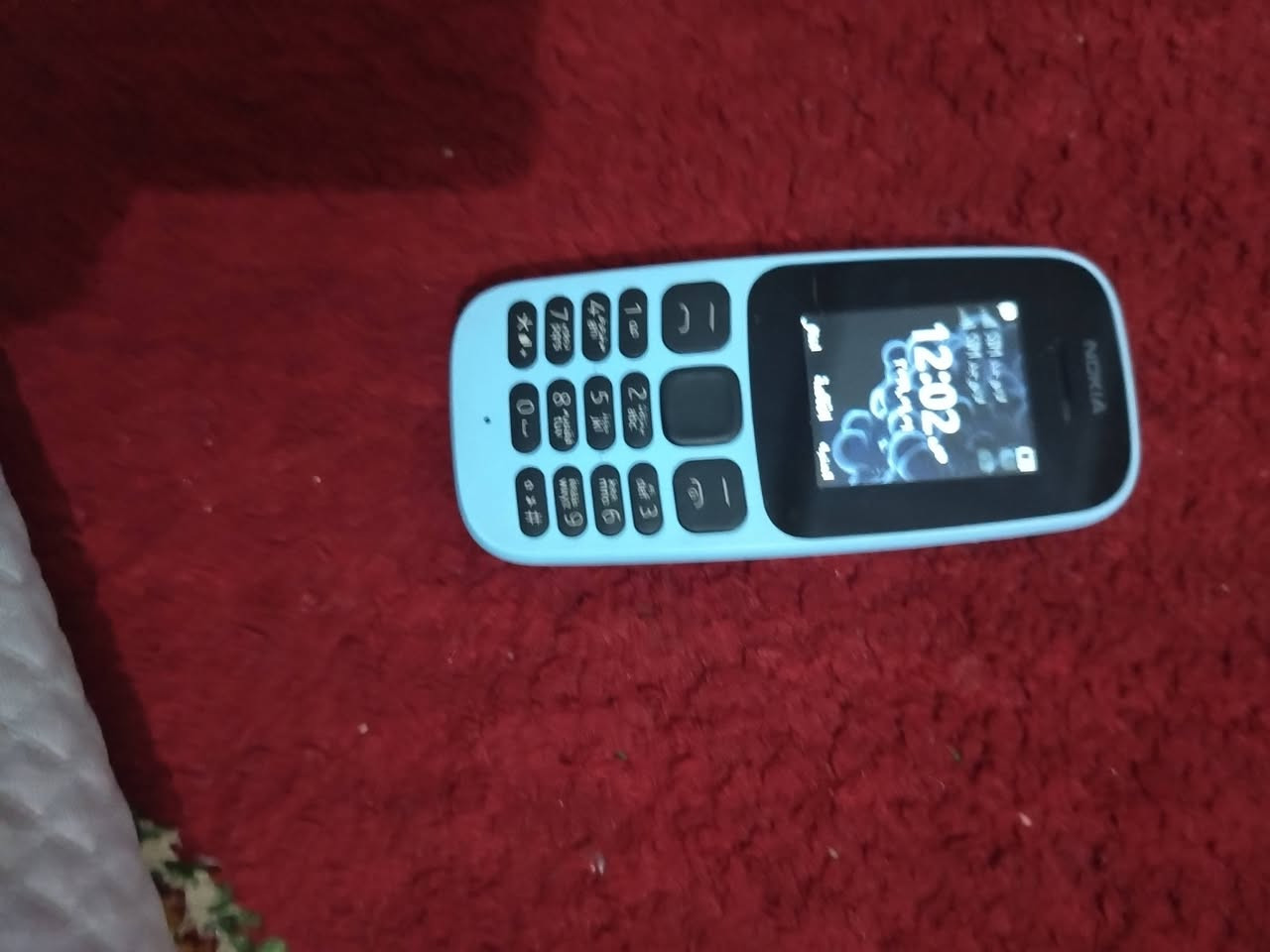 جهازين الاسود نوكية يكنك وكامرة
والازرك صرصر الواحد ب17 ثنينهن ب30
شغالات ونضيفات مكاني نجف عسكري كبل
***********
