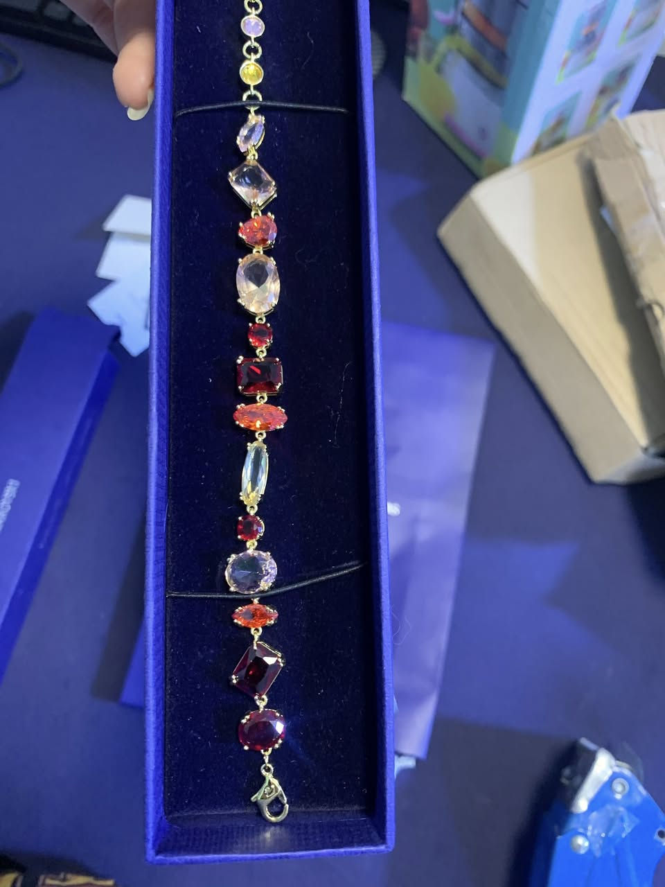 هلو بنات 
سوارفسكي الاصلي 
وسعر مناسب


**إذا كنت صاحب هذا الإعلان وتريد حذفه لأي سبب، رجاءا أرسل رسالة إلى الدعم الفني**