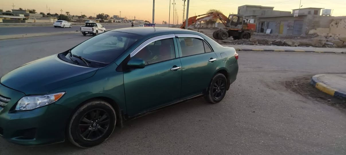 السلام عليكم.. للبيع سعر102 بيها مجال
كورلا 2010 
مكينة 1800
سياره بيها 5 قطع بدون دواخل
محرك كير شرط 
صدر جديد تخم تاير جديد
ويل كب سيارة ماتصرف عليها الف دينار
تبريد تدفئة شغالات
 يرهم مراوس حسب القناعه 
مكان السياره صلاح الدين (بيجي 
***********

