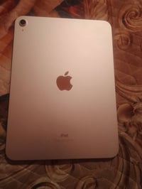 ايباد 10 • ذاكرة ٦٤ • مستخدم جديد