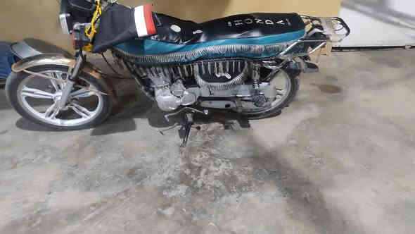 اسلام عليكم دراجه سيفان مديل 2021 البيع السعر 400 وبيهه مجلا.  رقم ***********
