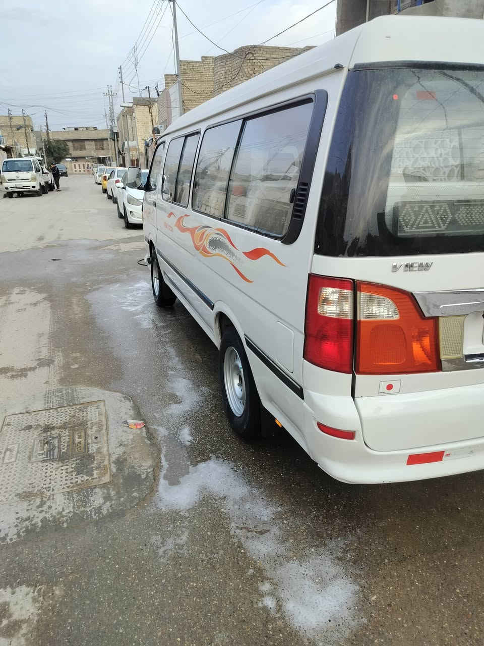 فتون 2017 سياره حلوه وخير من الله ماشيه 180سعرها 105للستفسار على الرقم ***********
